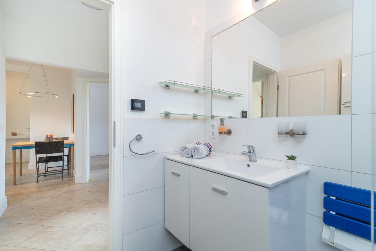 Bella Vista Kth Apartment โตรกีร์ ภายนอก รูปภาพ